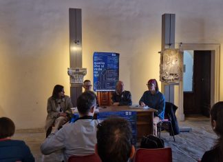 Cagli, “Quello che si vede da qui”: la rassegna di teatro e performance che connette fragilità mentale, innovazione sociale e territorio