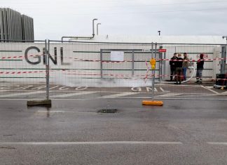 Ipotesi di guasto al distributore GNL: un segnale di allerta. Il Comitato PESARO: NO GNL manifesta preoccupazione e chiede approfondimenti