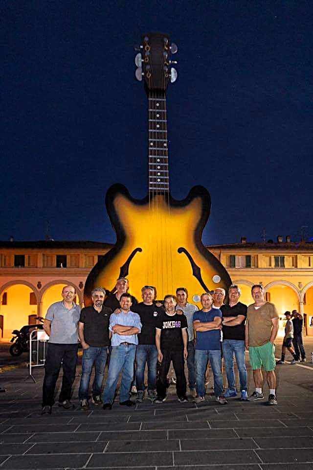foto chitarra