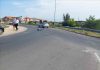 Fano, l’urto contro una vettura scaraventa a terra ciclista di 76 anni