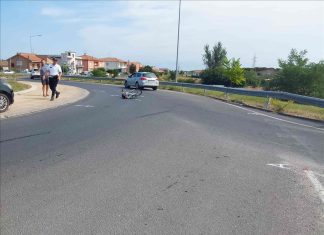 Fano, l’urto contro una vettura scaraventa a terra ciclista di 76 anni