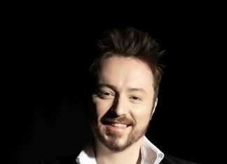 A Fano il 10 agosto Matteo Macchioni in concerto con Dove anima c’è: da Puccini ai Queen
