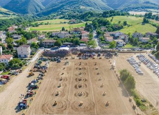 Acquaviva, grande successo per la 19esima edizione del Tractor Day. Vince l’eugubino Matteo Alunno