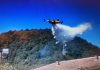 Fulmine innesca incendio boschivo a Bellisio Solfare. Intervento del Canadair con nove lanci