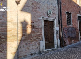 Finanza Pesaro e Urbino: circonvenzione di un’anziana signora e della figlia disabile. Condannata, in via definitiva, la nipote