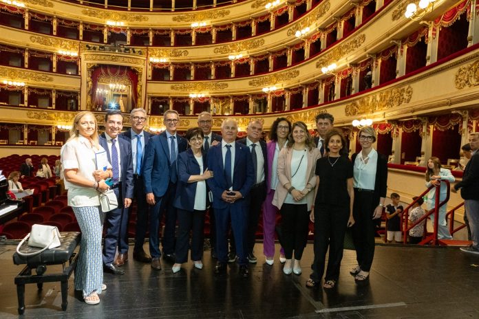 Rondina con direzione e Cda BCC Fano