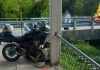 Incidente lungo l’Apecchiese, centauro vola in un fossato. Trasferito a Torrette con l’eliambulanza