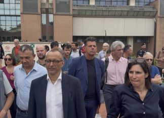 Ricci: “Sanità marchigiana in crisi, allarme salute mentale nei giovani”