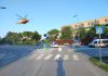Fano, urto in rotatoria: ciclista in eliambulanza ad Ancona