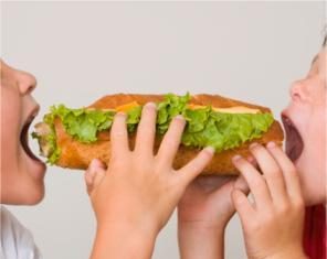 Giornata alimentazione, Coldiretti Marche: “Il 44% dei marchigiani ha problemi di linea, la salute passa dalla tavola”