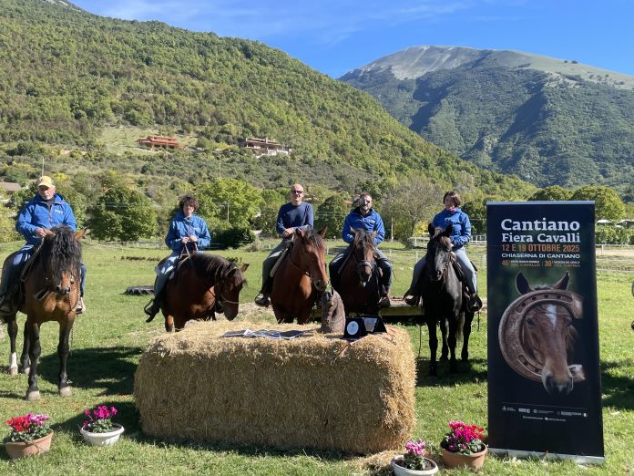 FEIRA CAVALLI APERTURA