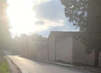 Fossombrone, dal Comune: “Non siamo contrari alla fibra ottica, anzi ben venga. Ma le strade vanno celermente rispristinate”