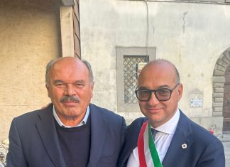 Sant’Angelo in Vado, a Oscar Farinetti il premio Tartufo d’Oro