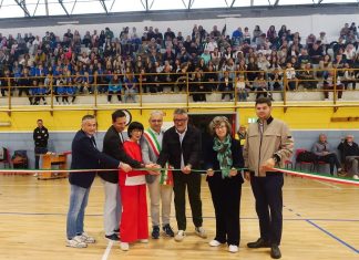 “Nuovo” palasport a Urbania, sul parquet il logo Bcc Metauro