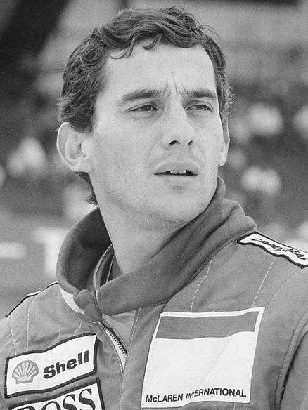 Ayrton_Senna_9_(cropped)