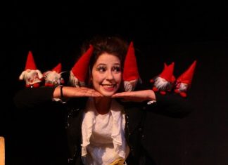 Cagli, “Gli Omini rossi e Babbo Natale” lunedì 5 gennaio a teatro per i più piccoli
