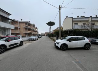 Fano, scontro auto-bici all’incrocio tra le vie Galvani e Bellandra