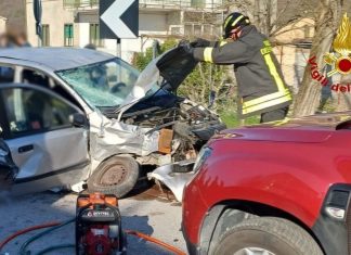 Statale Flaminia, incidente ieri all’altezza di Smirra di Cagli. Un ferito trasferito ad Ancona con l’eliambulanza