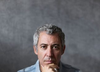 Con “Sfidati di me” Paolo Kessisoglu è a teatro il 27 marzo a Cagli