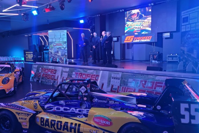 TLF26 Simone Faggioli con il presidente del CECA Fabrizio Fondacci