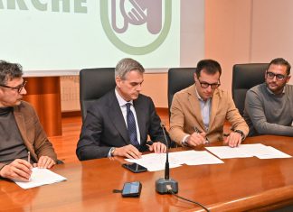 Porto di Fano, sottoscritta la convenzione tra Regione Marche e Comune: investimento da 2,5 milioni di euro per il dragaggio