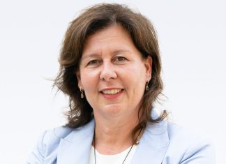 Urbino, sigillo di ateneo per Francesca Gostinelli, direttrice Italia di Enel e di Enel Commercial