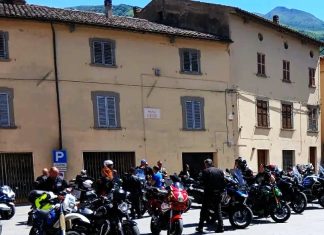 Cantiano invasa dai centauri, domenica ritorna “Amici in Moto”