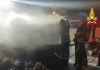 Incendio in uno stabilimento balneare di Fano, gravi danni