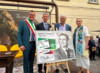 Pergola, un francobollo per ricordare Enrico Veschi. Un successo la cerimonia