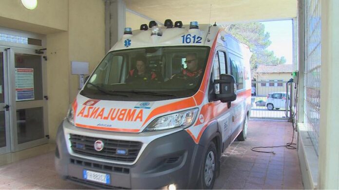 1703802426291_ambulanza_potes_incidente