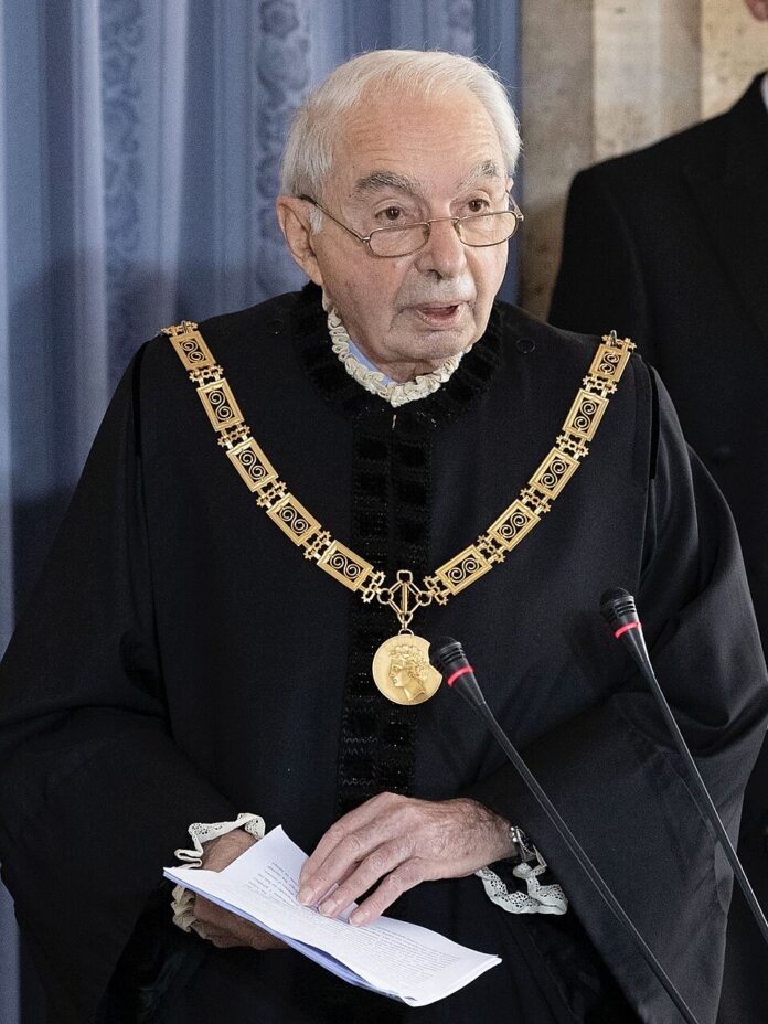 Giuliano_Amato_2022_(cropped)