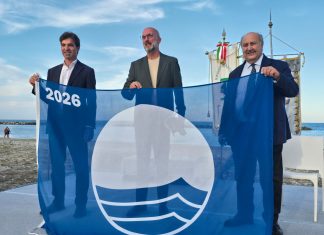 Gabicce Mare, Pesaro, Fano e Mondolfo tra le Bandiere Blu 2026 festeggiate a Campofilone