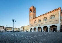 Fano, l’opposizione: “Presidente del Consiglio comunale o presidente di un circolo privato?”