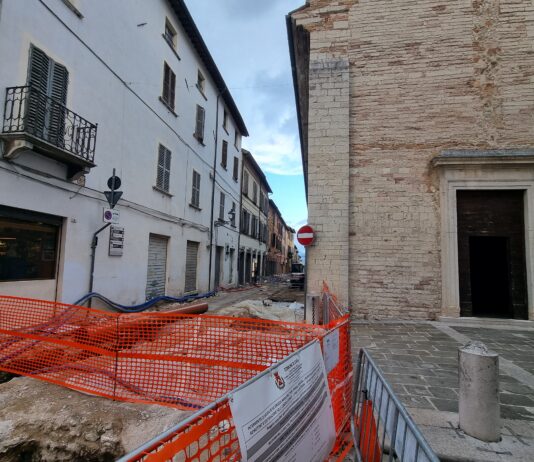 Cagli corso XX Settembre. bene i lavori, ma occorre garantire l’accesso a negozi e abitazioni