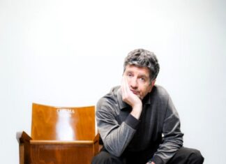 Fabio De Luigi domani 3 ottobre a teatro con Biol – In Carne e Ossa Tour: “Qui grazie a Sandro Pascucci. E grazie Cagli!”