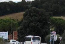 Comitato Ciclovia del Metauro: “Chi si muove in bicicletta lungo la via Flaminia rischia la vita! Eppure, a poca distanza c’è l’ex ferrovia…”