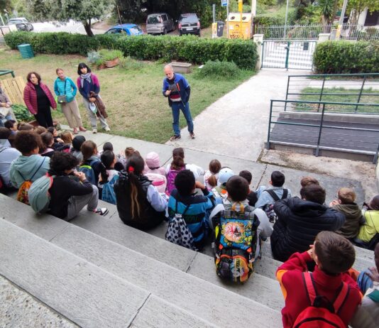 Dalla scuola alla spiaggia: i bambini di Ponte Metauro diventano piccoli ricercatori ambientali